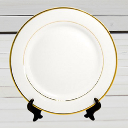 Тарелка с золотым кантом 20 см